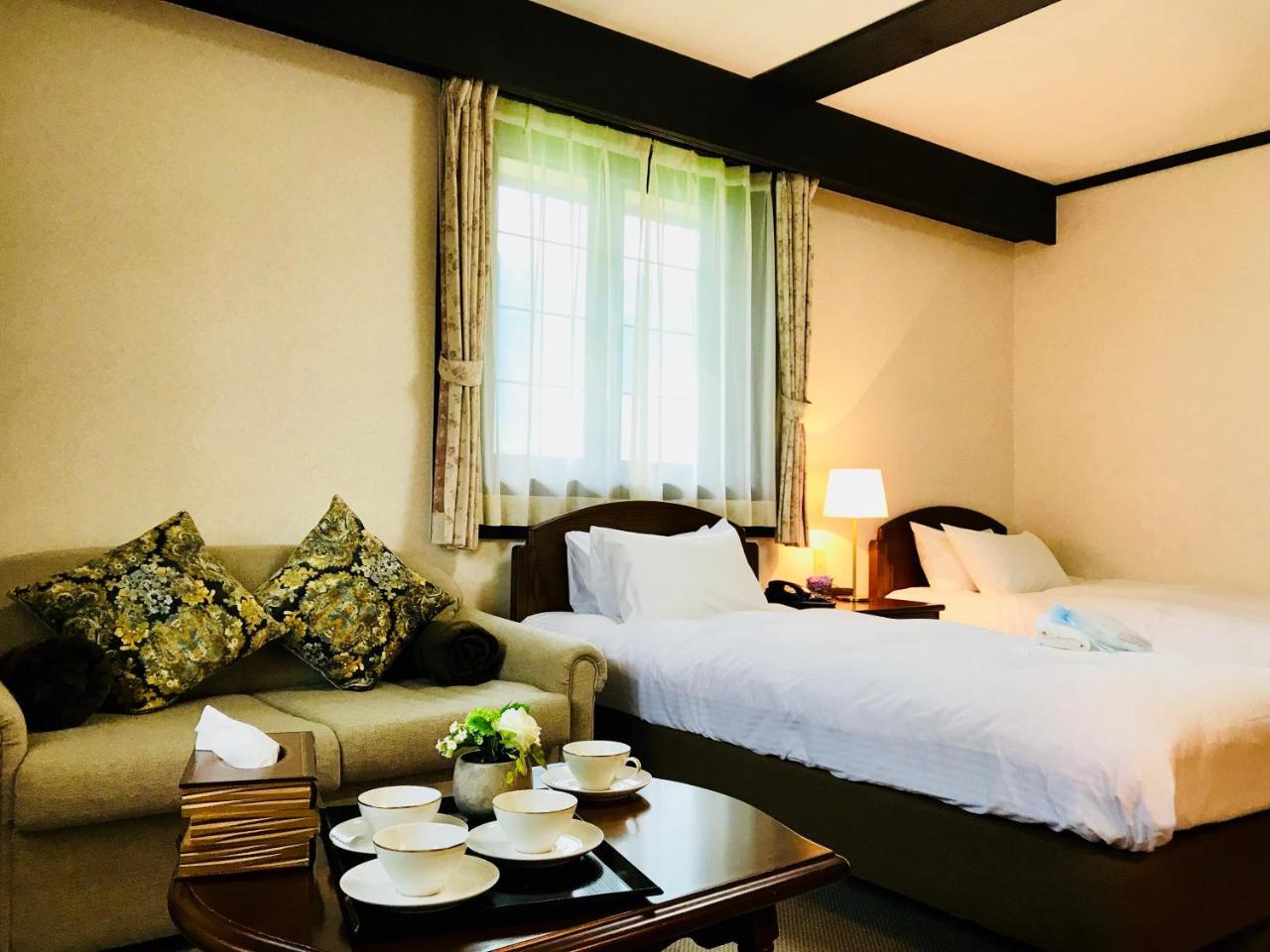 Shakespeare Hotel Hakuba Bagian luar foto